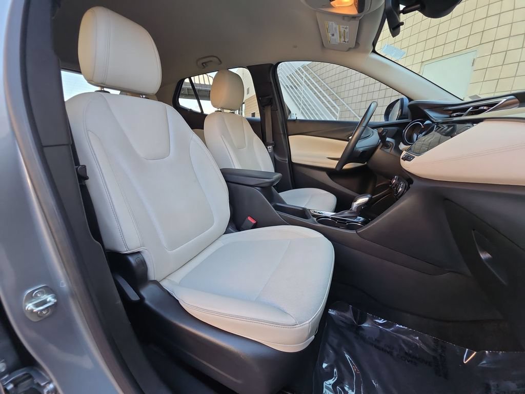 Used 2023 Buick Encore GX Preferred w/ Cold Weather Comfort Package FWD image 29