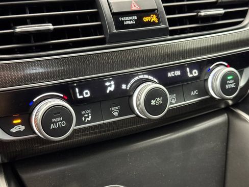 Used 2020 Honda Accord LX image 18