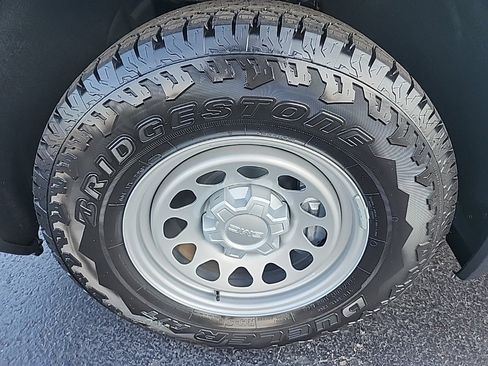 New 2026 GMC Sierra 1500 Pro w/ Pro Value Package image 9