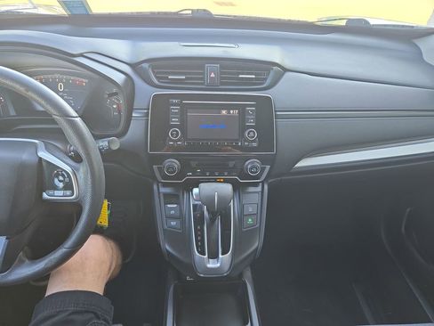 Used 2021 Honda CR-V LX image 17