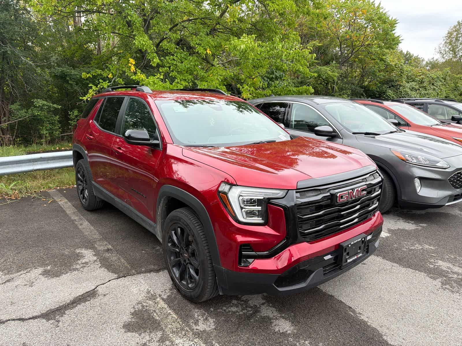 Used 2025 GMC Terrain Elevation w/ Black Edition AWD/4WD image 15