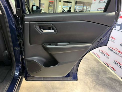 Used 2026 Nissan Rogue SV image 42