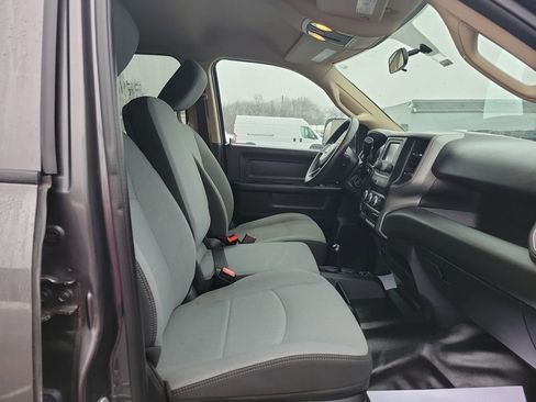 Used 2020 RAM 5500 Tradesman w/ Chrome Appearance Group image 16