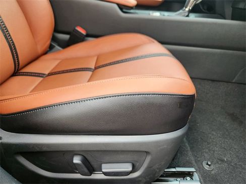 New 2025 MAZDA CX-50 Meridian Edition w/ Apex Package image 17