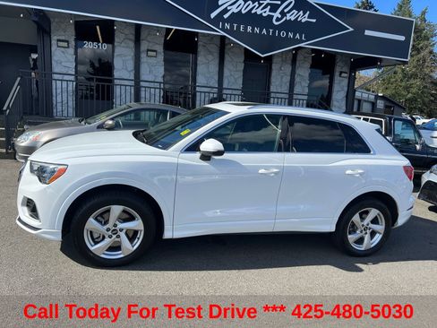 Used 2021 Audi Q3 2.0T Premium AWD/4WD image 2