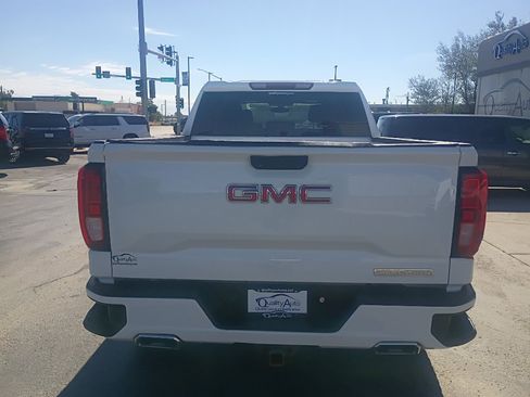Used 2021 GMC Sierra 1500 Elevation w/ X31 Off-Road Package AWD/4WD image 7
