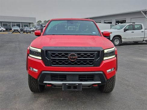 Used 2024 Nissan Frontier PRO-4X w/ Technology Package image 9