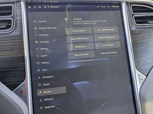 Used 2015 Tesla Model S 85D image 31