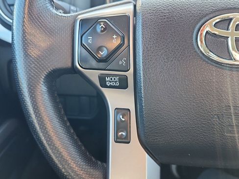 Used 2023 Toyota Tacoma SR5 w/ Technology Package image 18