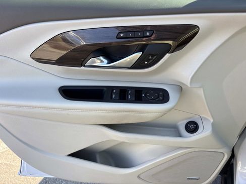 Used 2020 GMC Terrain Denali w/ Denali Premium Package image 12