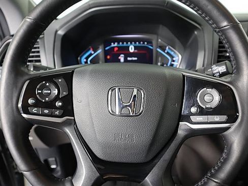 Used 2018 Honda Odyssey Elite image 41