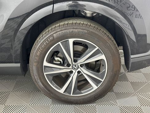 Used 2025 Lexus RX 350 FWD w/ Accessory Package image 10