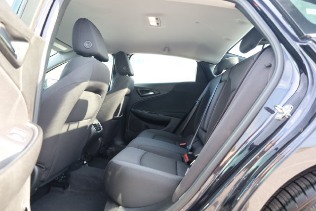 Used 2023 Chevrolet Malibu LT FWD image 28