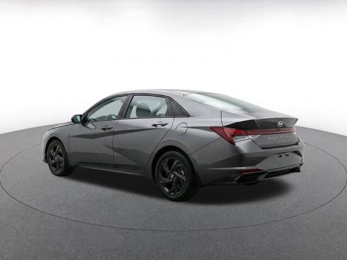 Used 2026 Hyundai Elantra Sport FWD image 7