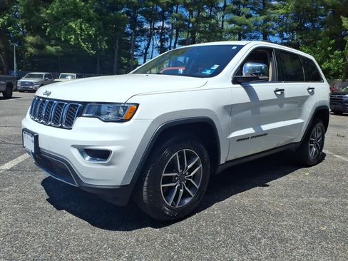 Used 2021 Jeep Grand Cherokee Limited AWD/4WD image 5