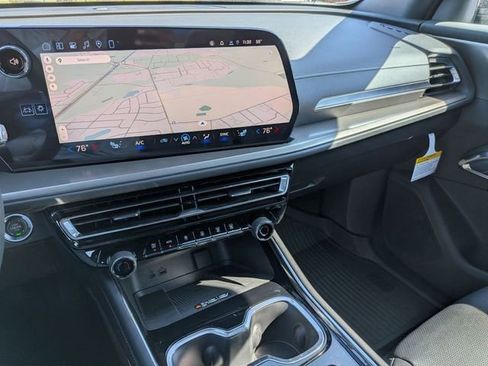 New 2026 Chevrolet Traverse LT w/ Sun and Wheel Package image 21