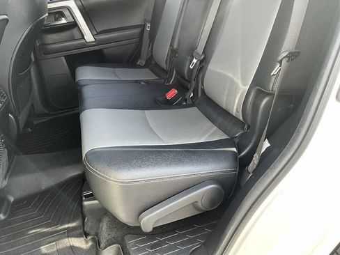 Used 2018 Toyota 4Runner SR5 Premium AWD/4WD image 25