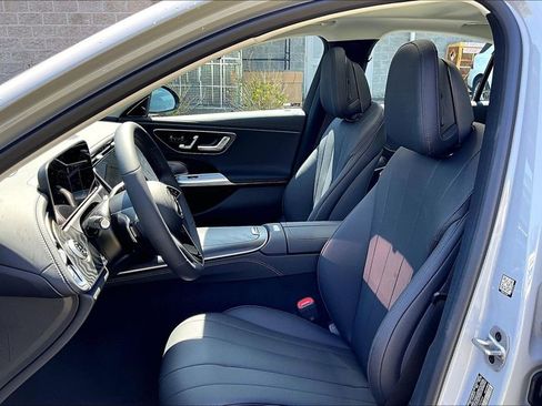 New 2026 Mercedes-Benz E 350 4MATIC Sedan image 9