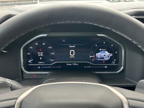 Used 2025 GMC Sierra 1500 Denali w/ Denali Reserve Package image 25