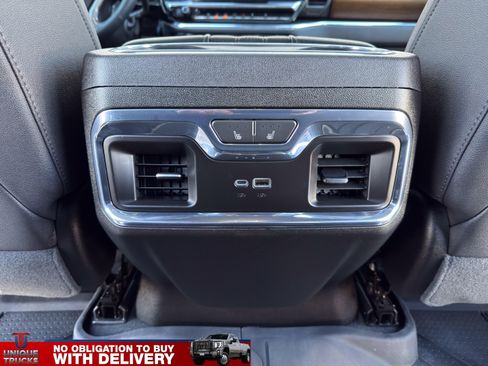 Used 2024 Chevrolet Silverado 2500 High Country w/ Technology Package image 33