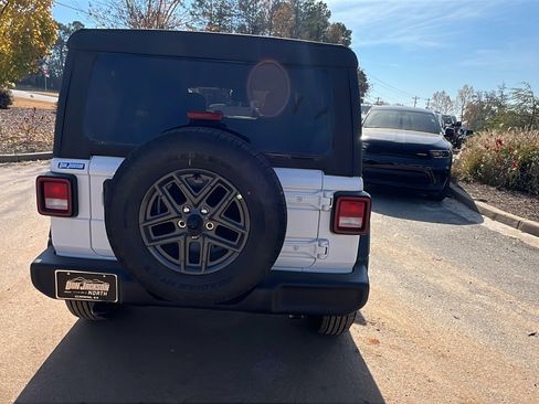 New 2026 Jeep Wrangler Sport S image 9