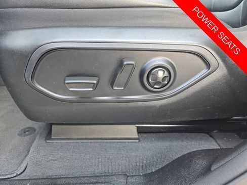 Used 2022 Jeep Grand Cherokee Limited 4xe w/ Luxury Tech Group II AWD/4WD image 10