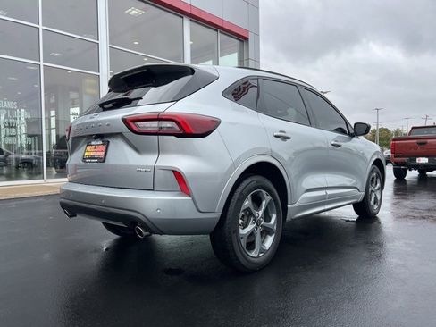 Used 2023 Ford Escape ST-Line w/ Tech Pack #1 image 7