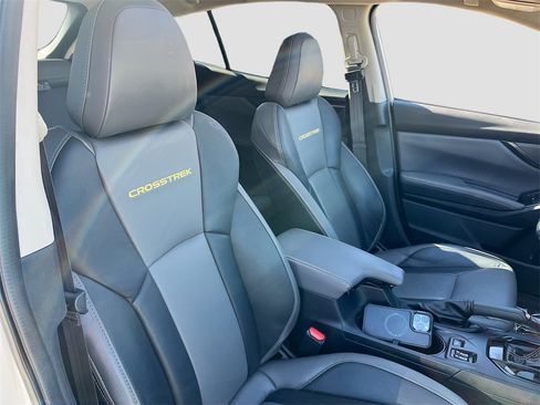 Used 2022 Subaru Crosstrek 2.5i Sport w/ Moonroof Package image 27