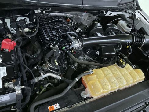 Used 2018 Ford F150 XL w/ Equipment Group 101A Mid image 28