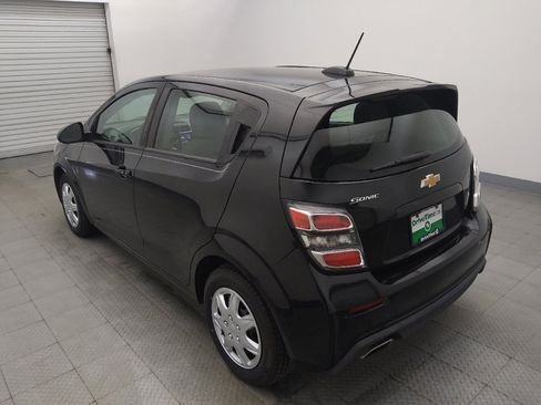 Used 2020 Chevrolet Sonic LT FWD image 5