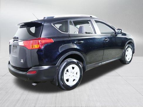 Used 2014 Toyota RAV4 LE AWD/4WD image 7