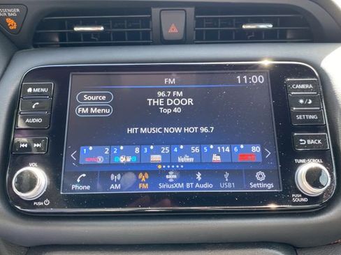 Used 2023 Nissan Kicks SR w/ SR Premium Package FWD image 13