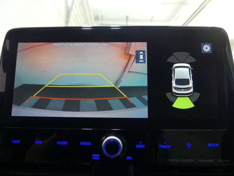 Used 2020 Hyundai Ioniq Limited FWD image 13