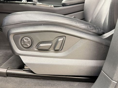 Used 2019 Audi Q7 3.0T Prestige w/ Prestige Package image 14