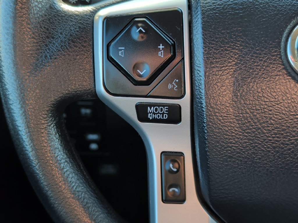 Used 2018 Toyota Tundra SR5 w/ SR5 Upgrade Package AWD/4WD image 12