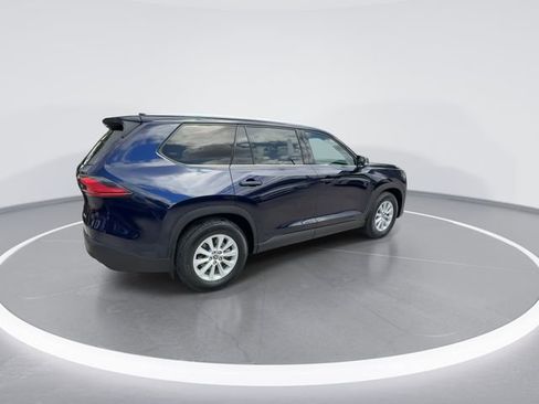 Used 2024 Toyota Grand Highlander FWD image 8