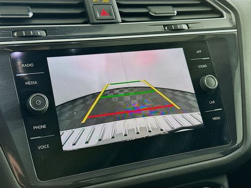 Used 2024 Volkswagen Tiguan S image 23