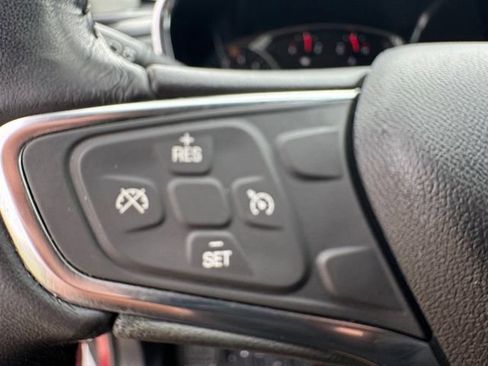 Used 2019 Chevrolet Equinox LT image 7