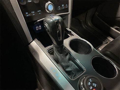 Used 2014 Ford Explorer XLT w/ Equipment Group 202A image 26