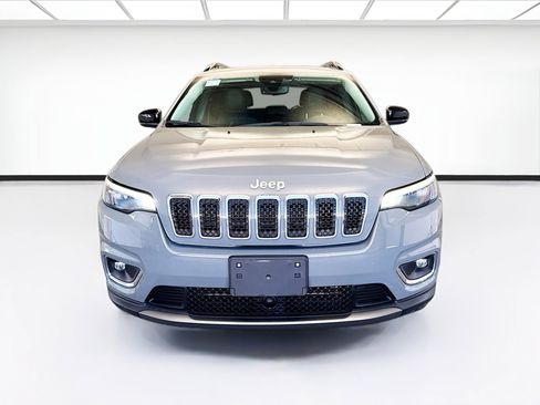 Used 2022 Jeep Cherokee Limited image 2