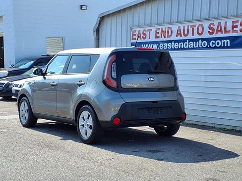 Used 2015 Kia Soul image 3