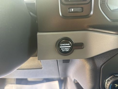 Used 2023 Ford Bronco Big Bend image 25