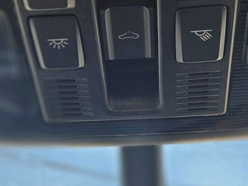 Used 2015 Volkswagen GTI SE image 11