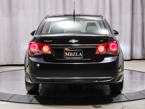 Used 2014 Chevrolet Cruze LT w/ RS Package FWD image 3