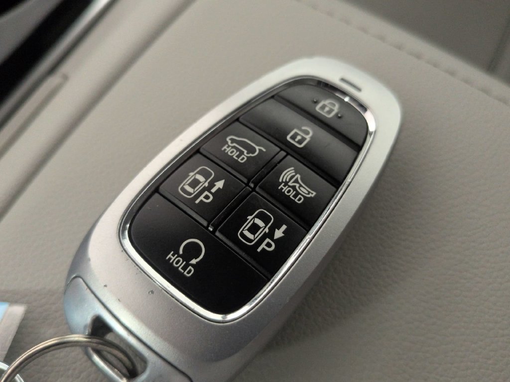 Used 2024 Hyundai Tucson Limited FWD image 46