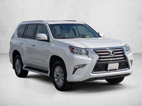 Used 2015 Lexus GX 460 image 3