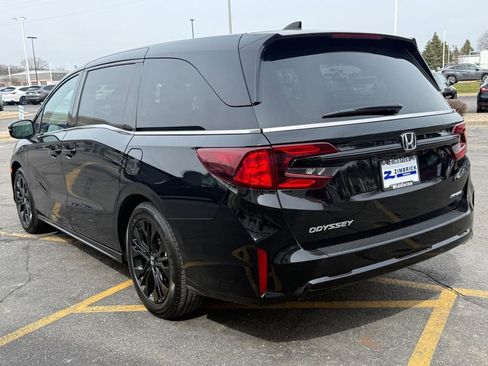 Used 2025 Honda Odyssey Sport-L image 6