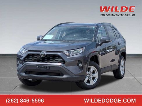 Used 2019 Toyota RAV4 XLE w/ Convenience Package AWD/4WD image 1