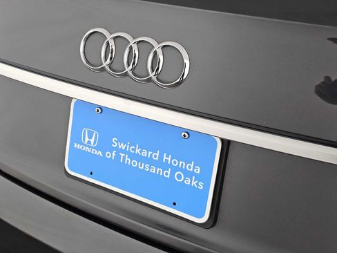 Used 2021 Audi Q5 2.0T Premium Plus w/ Premium Plus Package AWD/4WD image 13