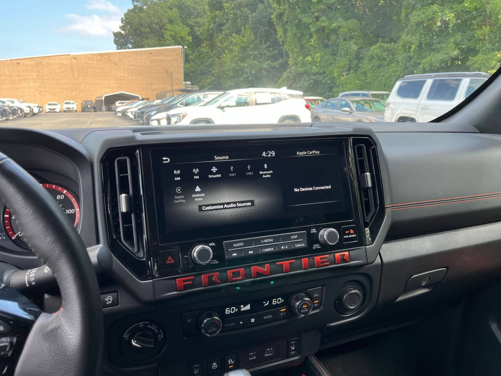 Used 2026 Nissan Frontier PRO-4X AWD/4WD image 22